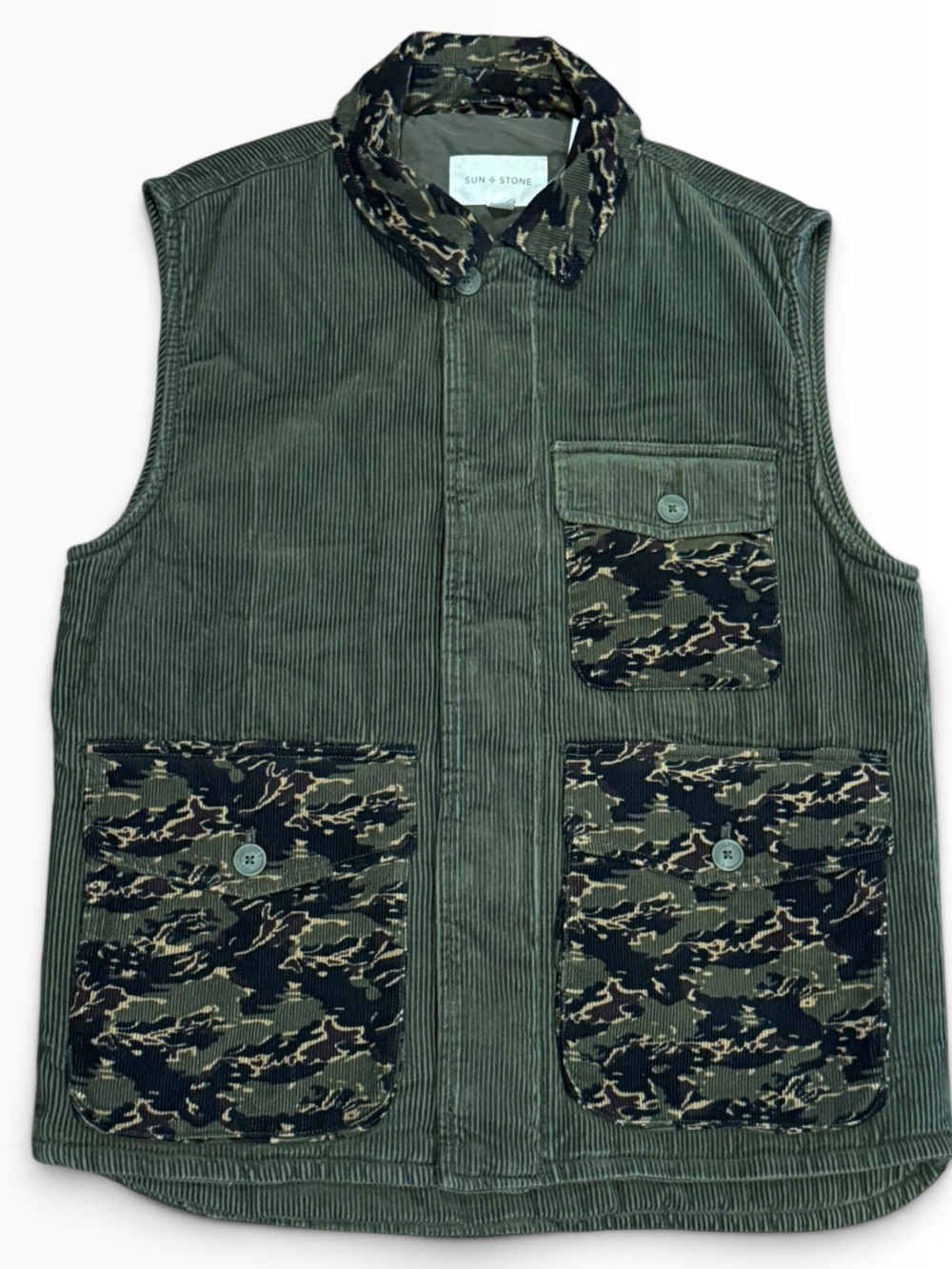 Sun & Stone Men’s Medium Olive Green and Camo Corduroy Vest NWT